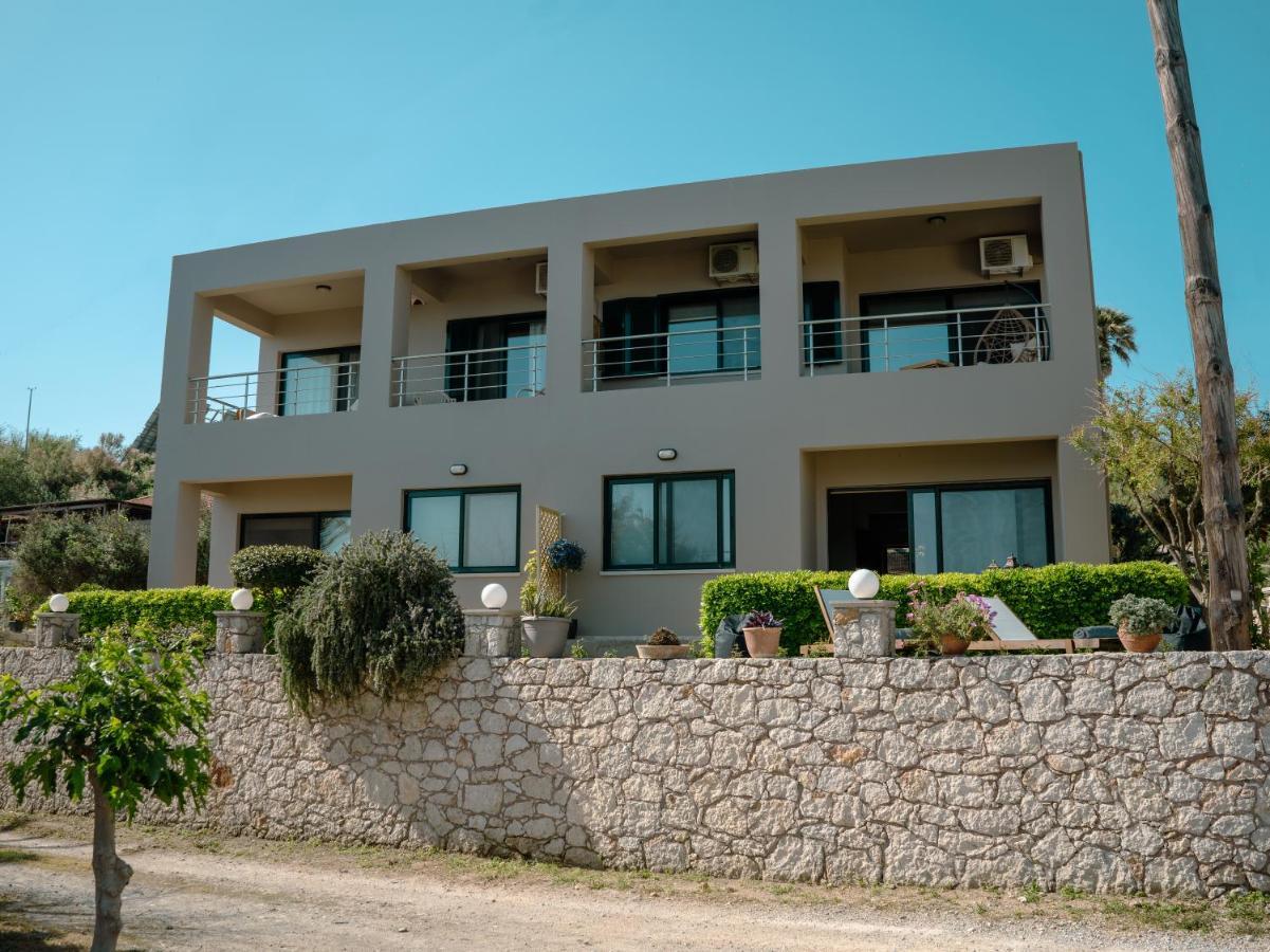 הוילה Tierra Del Sol Stalós מראה חיצוני תמונה